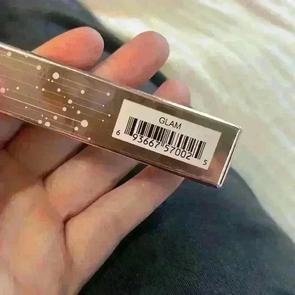 Girlactik Metallic Eye Sparkle Shade Glam